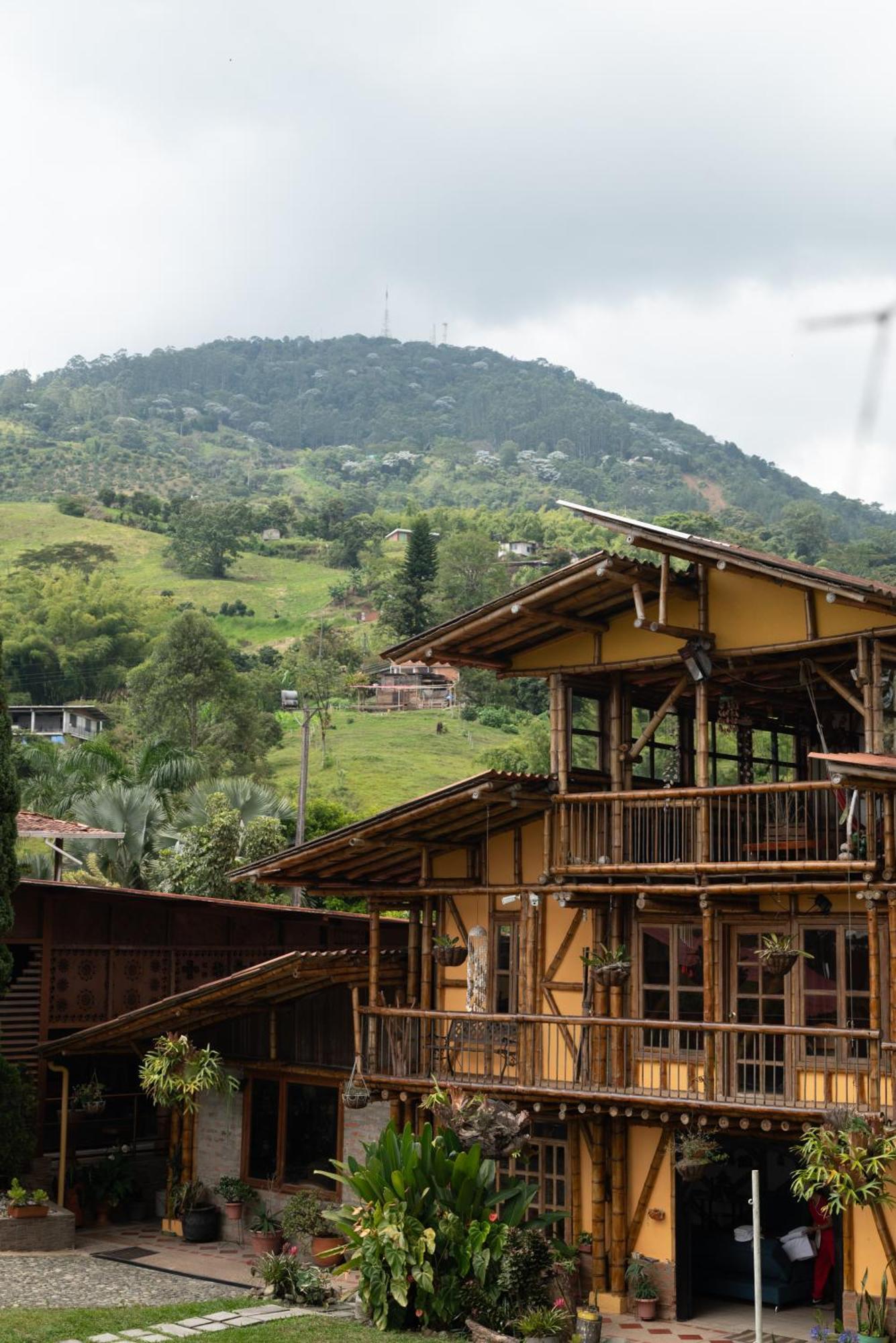 Hotel Pachamama Campestre Dosquebradas Extérieur photo